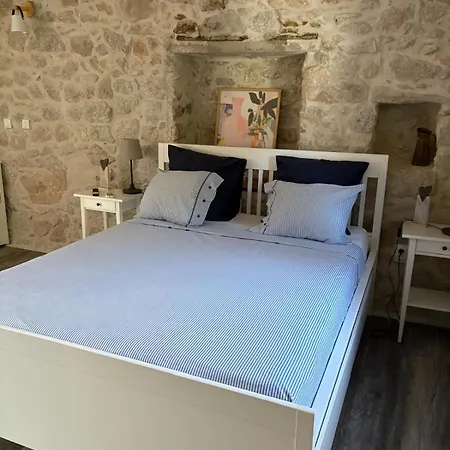 Little Precious Sveti Anton